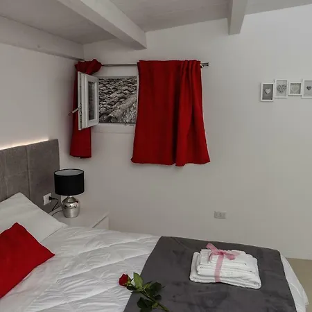 فندق مبيت وإفطار La Civita 3*